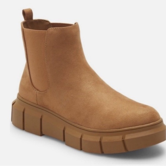 BP Nordstrom Niya Chelsea Boots Tan Brown Suede Lug Sole 9.5 Fall - Picture 1 of 8